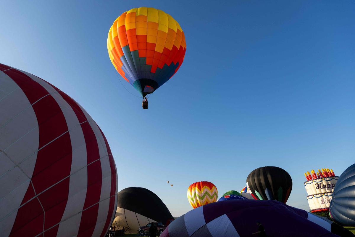 Celebran 40 años del Festival de globos aerostáticos de New Jersey