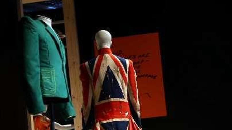 Una exposición muestra en Barcelona la vida de David Bowie a través de 300 objetos