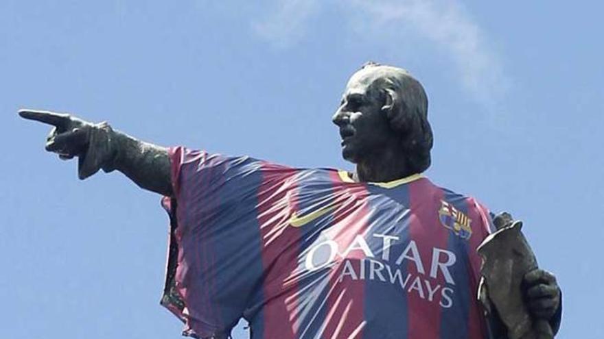 Colón, con la camiseta del Barça.