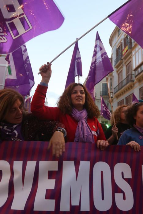 Miles de manifestantes colapsan el centro de Málaga en una marcha que comenzaba con polémica con Francisco de la Torre