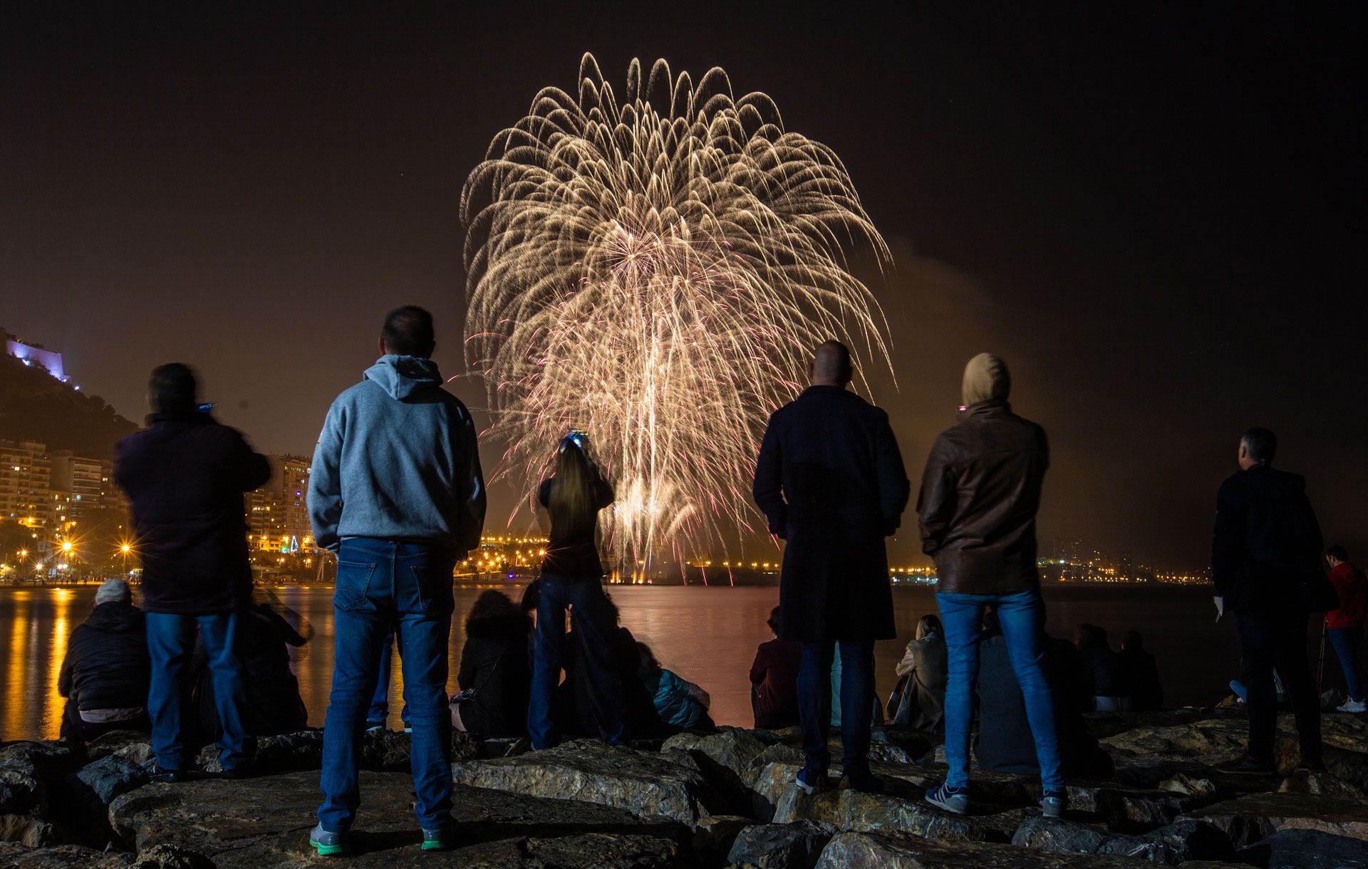 Fuegos artificiales desde la playa del Cocó por el Año Nuevo