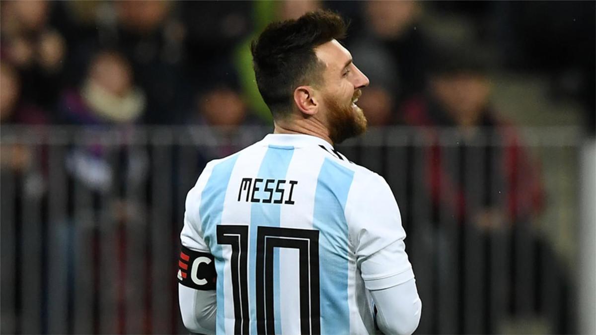 Messi podría jugar con Argentina en el Camp Nou
