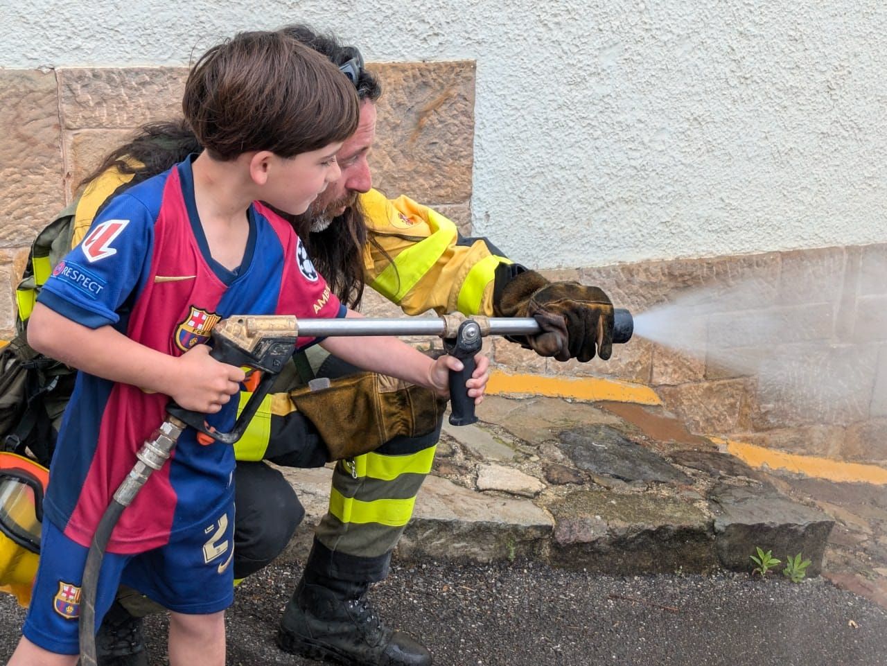 Taller en el colegio de Lastres sobre el uso adecuado de las pantallas