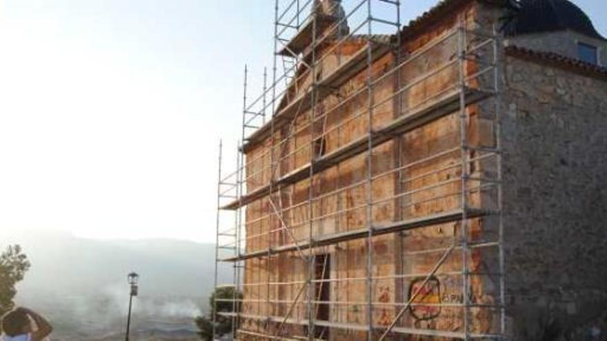 Arranca la reforma de la ermita de San Pedro que acogerá un centro cultural