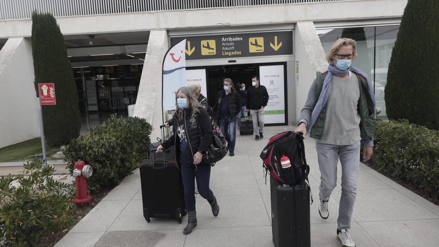 Llegan a Mallorca los primeros turistas alemanes de Semana Santa