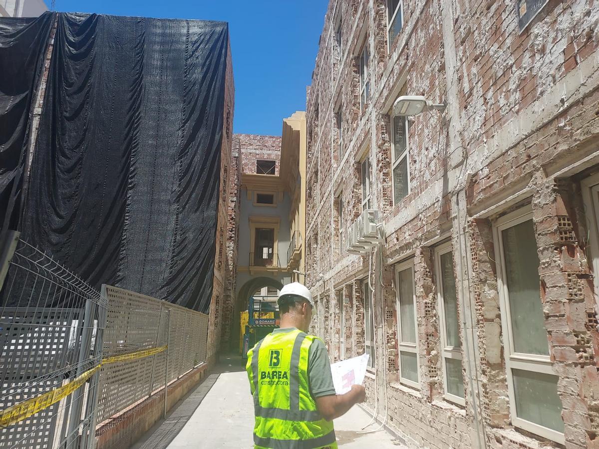 Obra del hotel Arco de San Juan (Murcia).