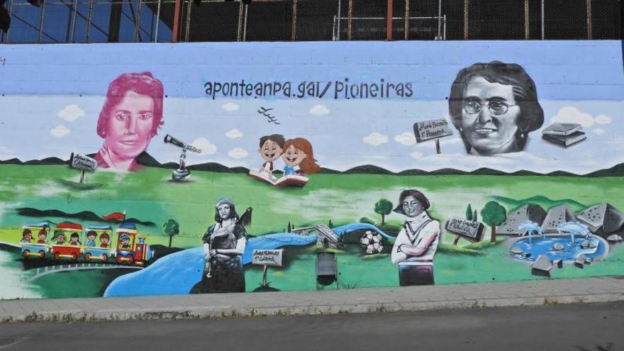 El “mural das pioneiras” del CEIP A Ponte, una pared para reivindicar el feminismo