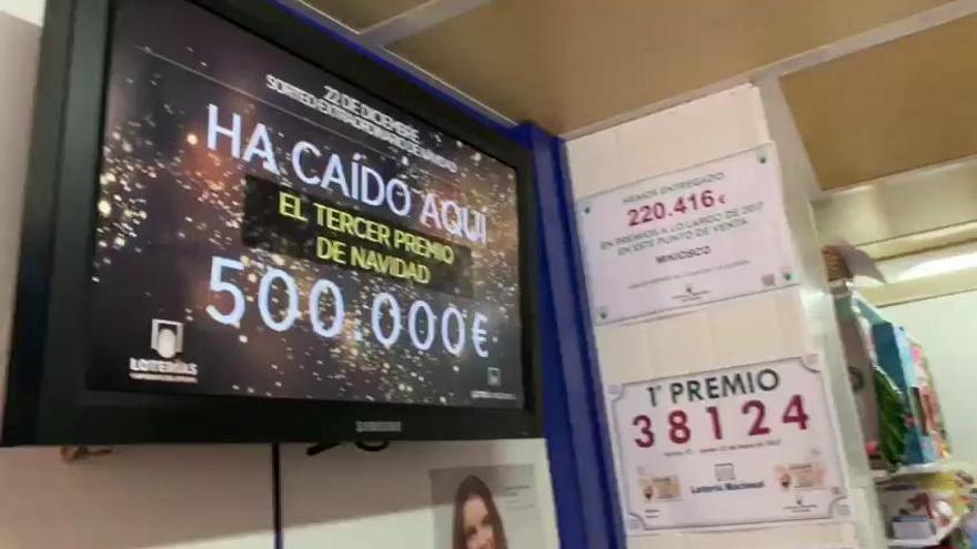 Manuel Rodríguez, dueño del negocio de Zamora que ha vendido el tercer premio de la Lotería de Navidad