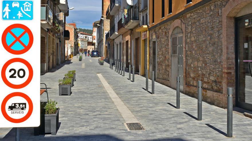 S&#039;obre al trànsit el carrer de Sant Antoni Maria Claret de Súria