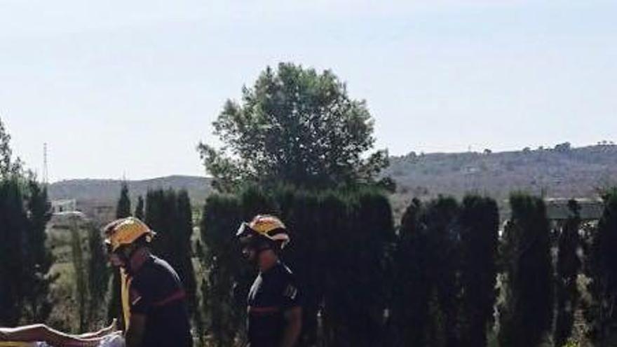 Cae a su piscina, se rompe la cadera y permanece 16 horas sola