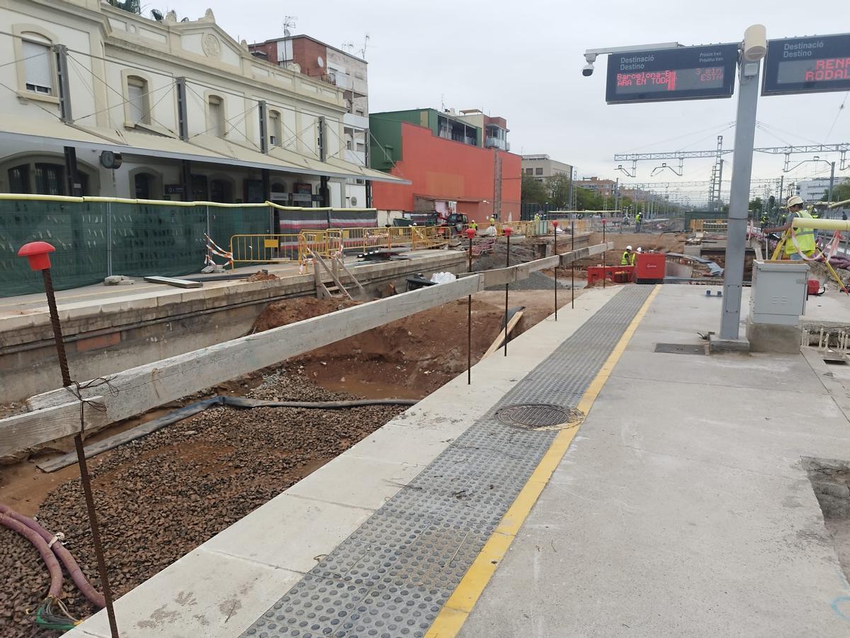 Obras en la estación de Castelldefels