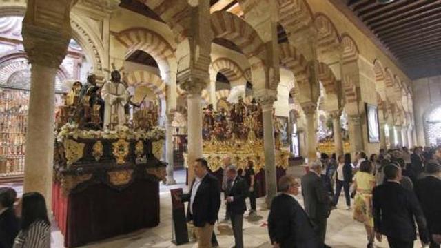 La Plataforma Mezquita-Catedral dice que el Plan de Usos de 2001 rechaza las exposiciones en el monumento