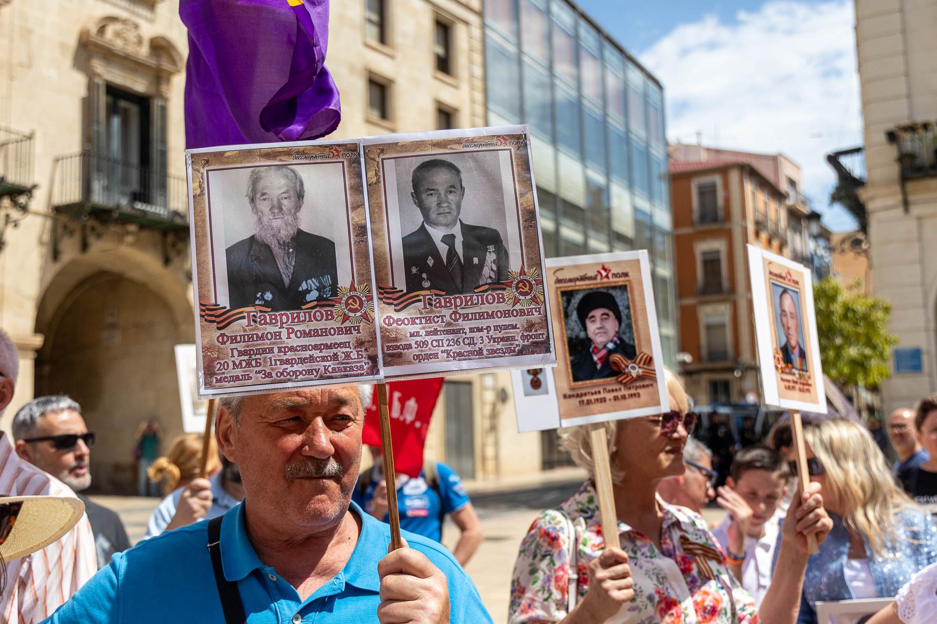 El acto conmemorativo del Día de Europa se solapa con el acto de la Casa de Rusia
