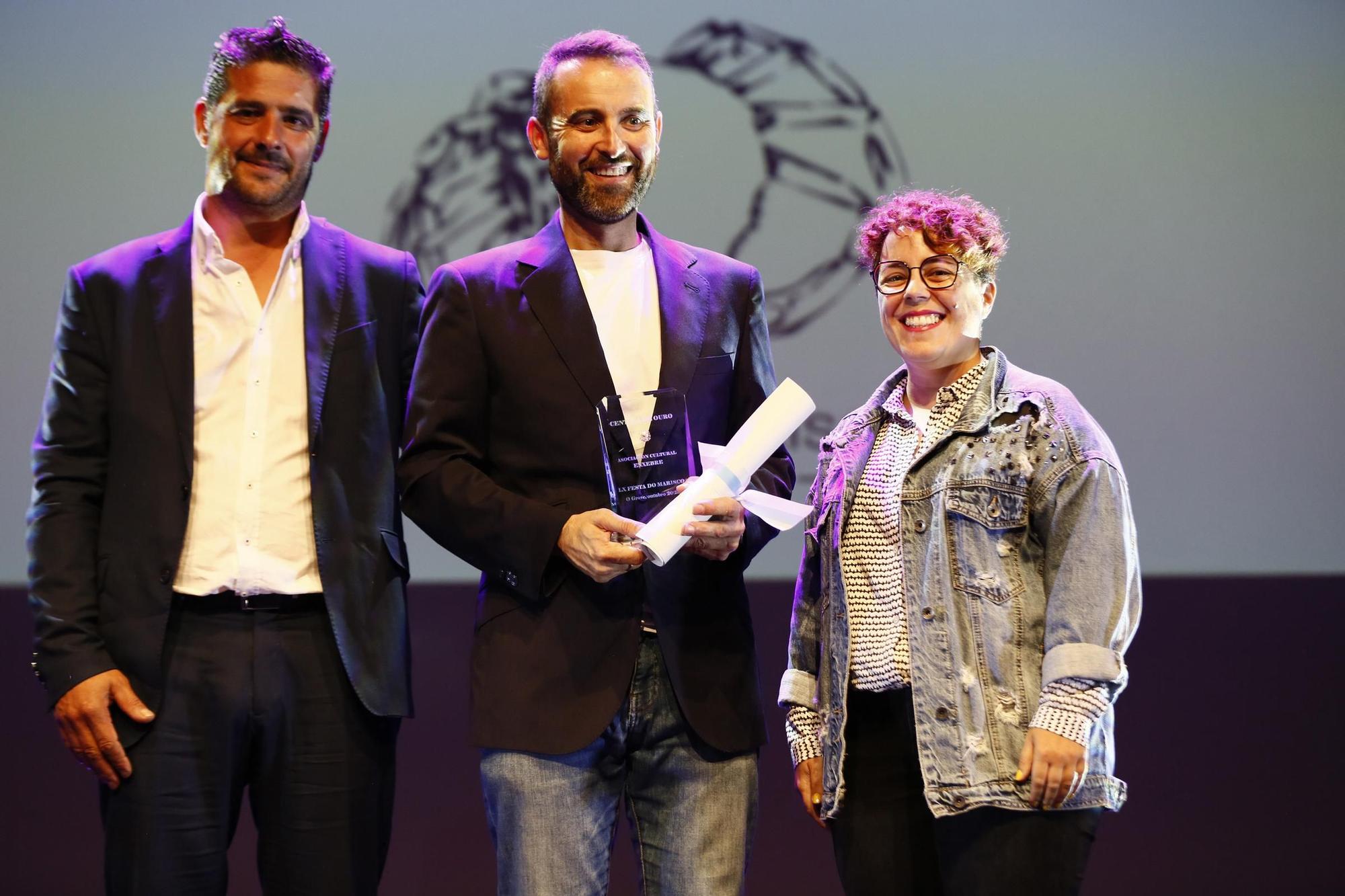 Así es un viernes 13 en la Festa do Marisco de O Grove.