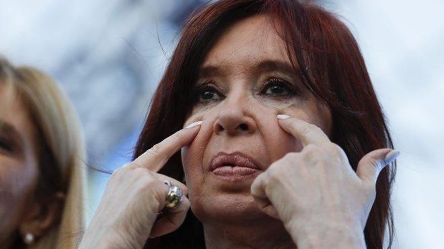 Cristina Fernández: Argentina se encamina a nueva etapa &quot;difícil y compleja&quot;