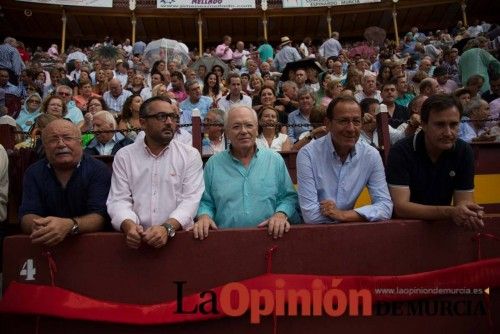 Ambiente en la corrida de toros de Finito de Córdoba, El Juli y Perera