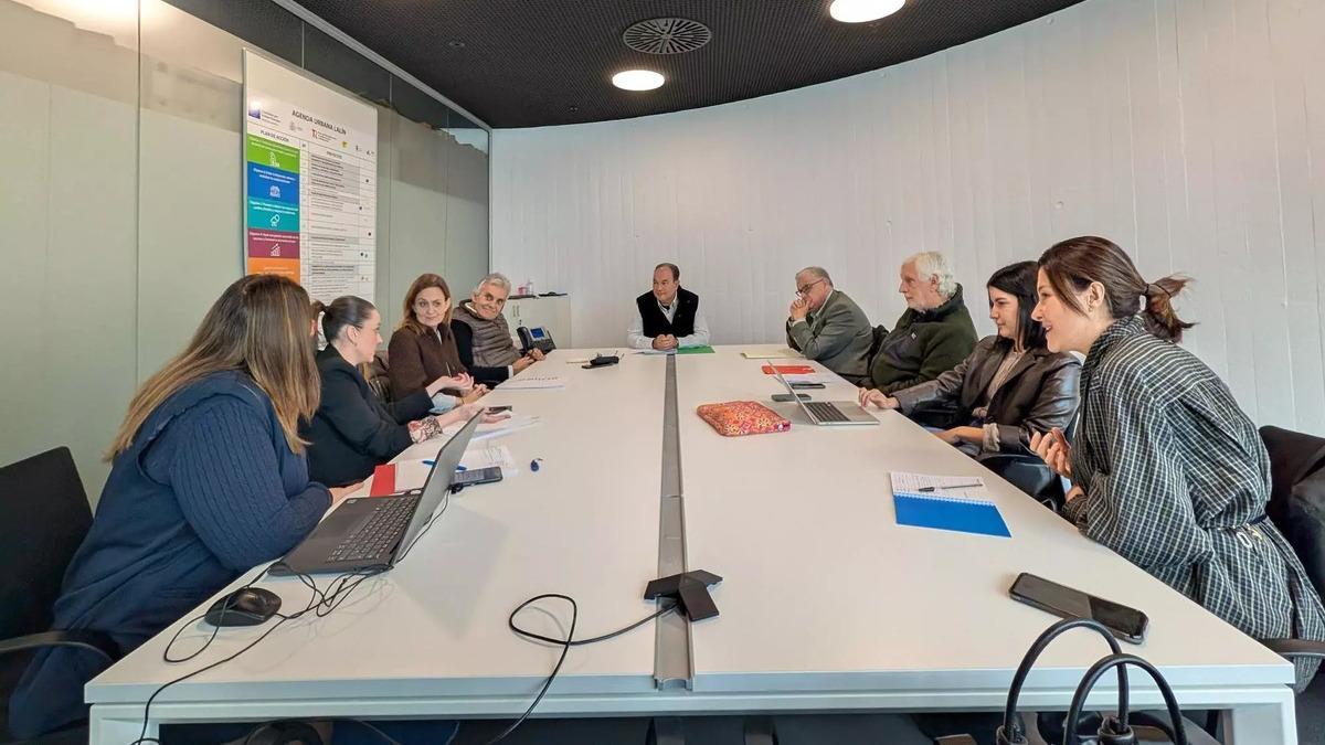 Reunión do xurado do XXXII Premio Nacional de Xornalismo Gastronómico Álvaro Cunqueiro