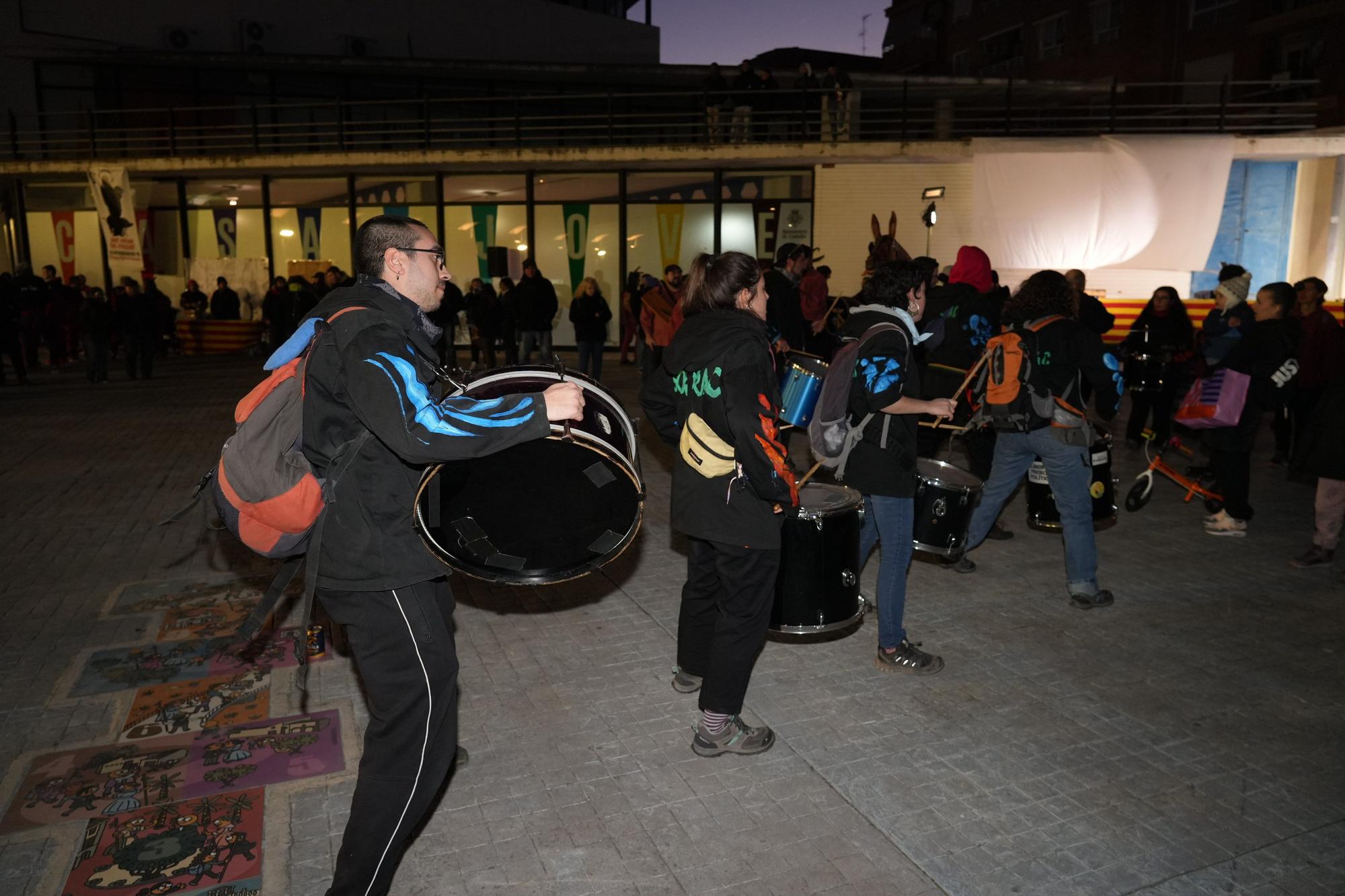 Las mejores imágenes del bestiari por Sant Antoni en el Grau