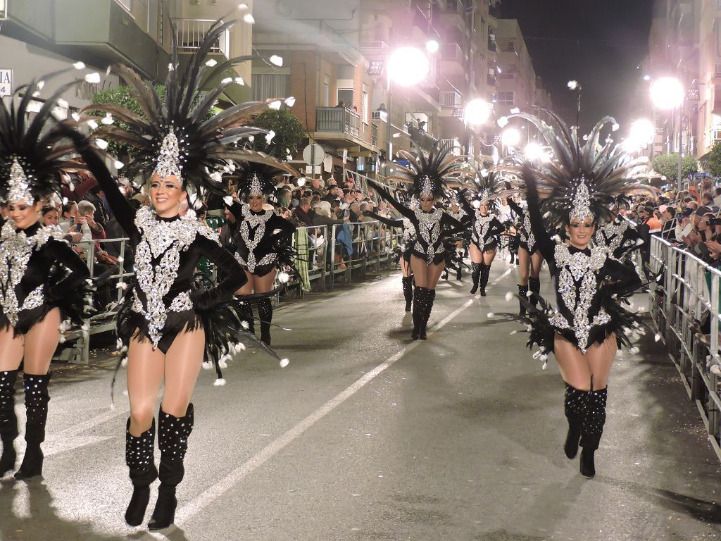 Revive la última noche del Carnaval de Águilas 2024, en imágenes