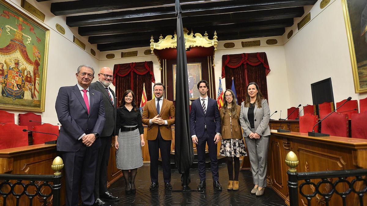 Una procesión cívica en Elche irá del antiguo convento de las Clarisas a la parroquia de El Salvador con el Guió de la Dolorosa