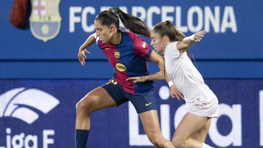 Kika Nazareth: "No creo que debamos comparar el f迆tbol femenino con el masculino"