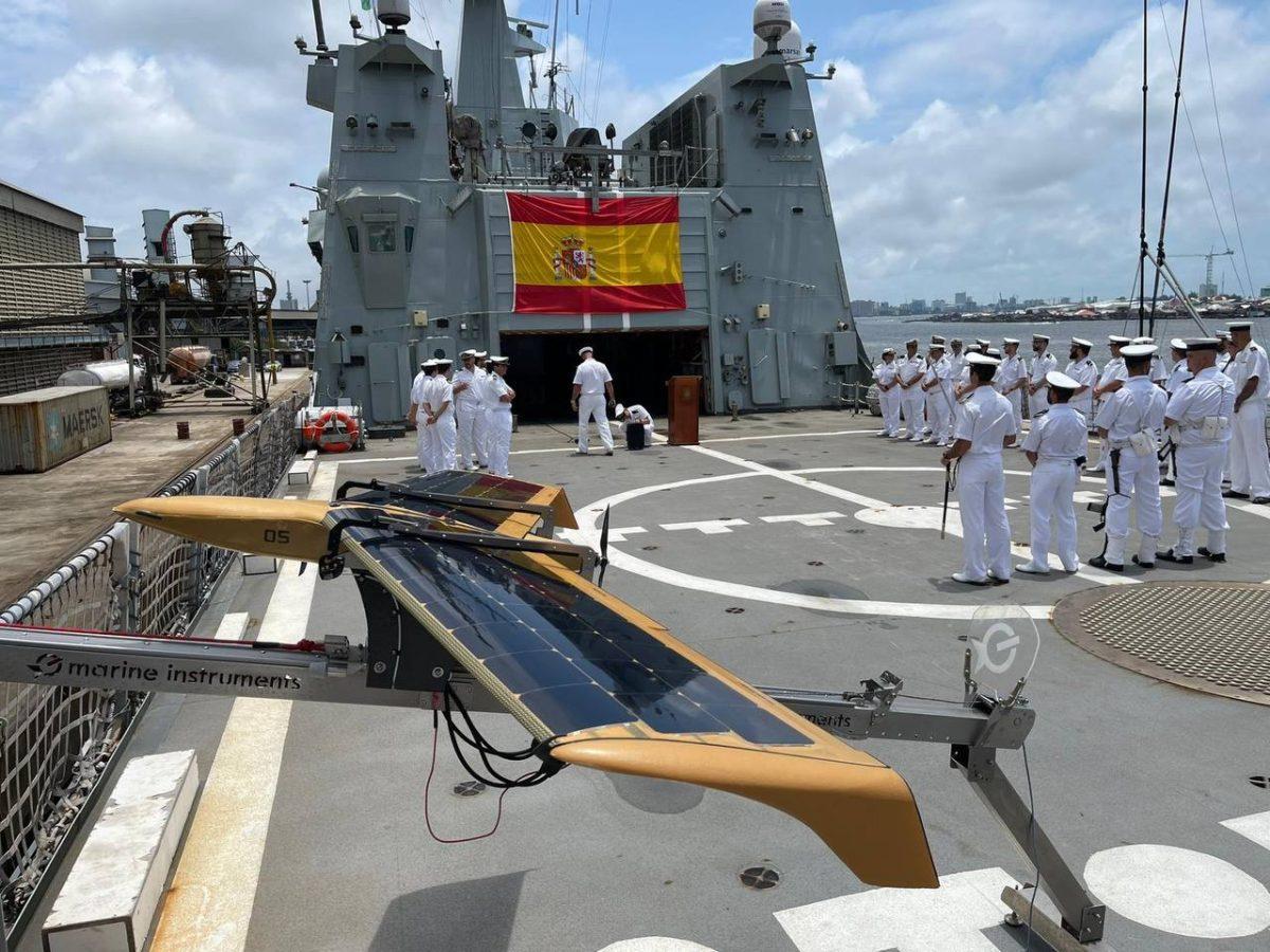 El M5D Airfox en uno Buque de Acción Marítima (BAM) de la Armada