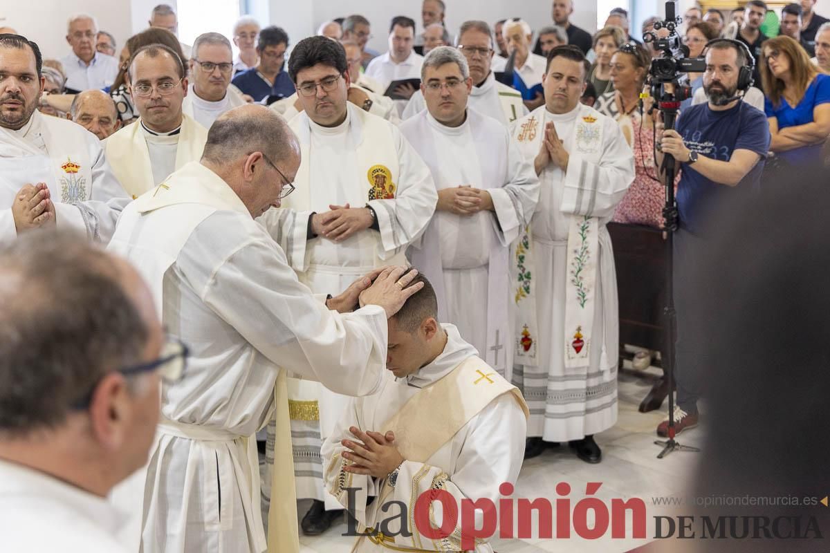 Así se ha vivido la ordenación sacerdotal de Miguel Tovar Fernández en la pedanía molinense de Torrealta