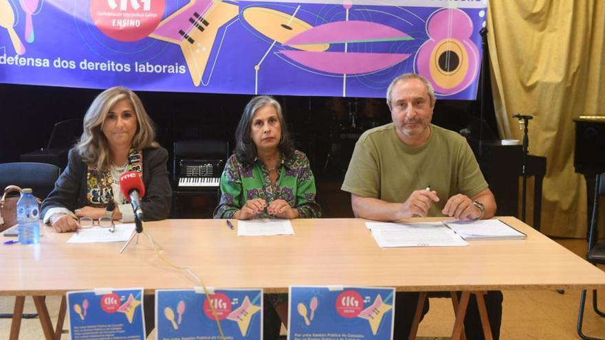 La plantilla de la Escuela de Música inicia protestas para exigir la gestión directa por el Ayuntamiento