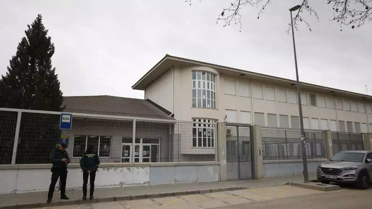 Detenido en su casa el joven que amenazaba con asesinatos masivos en colegios de Valencia
