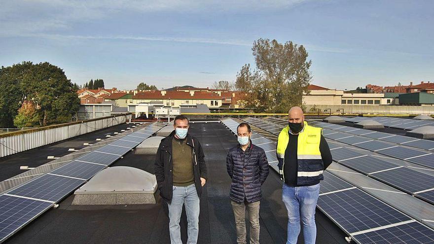 La energía fotovoltaica, al alza en Siero, que planea usarla en edificios municipales