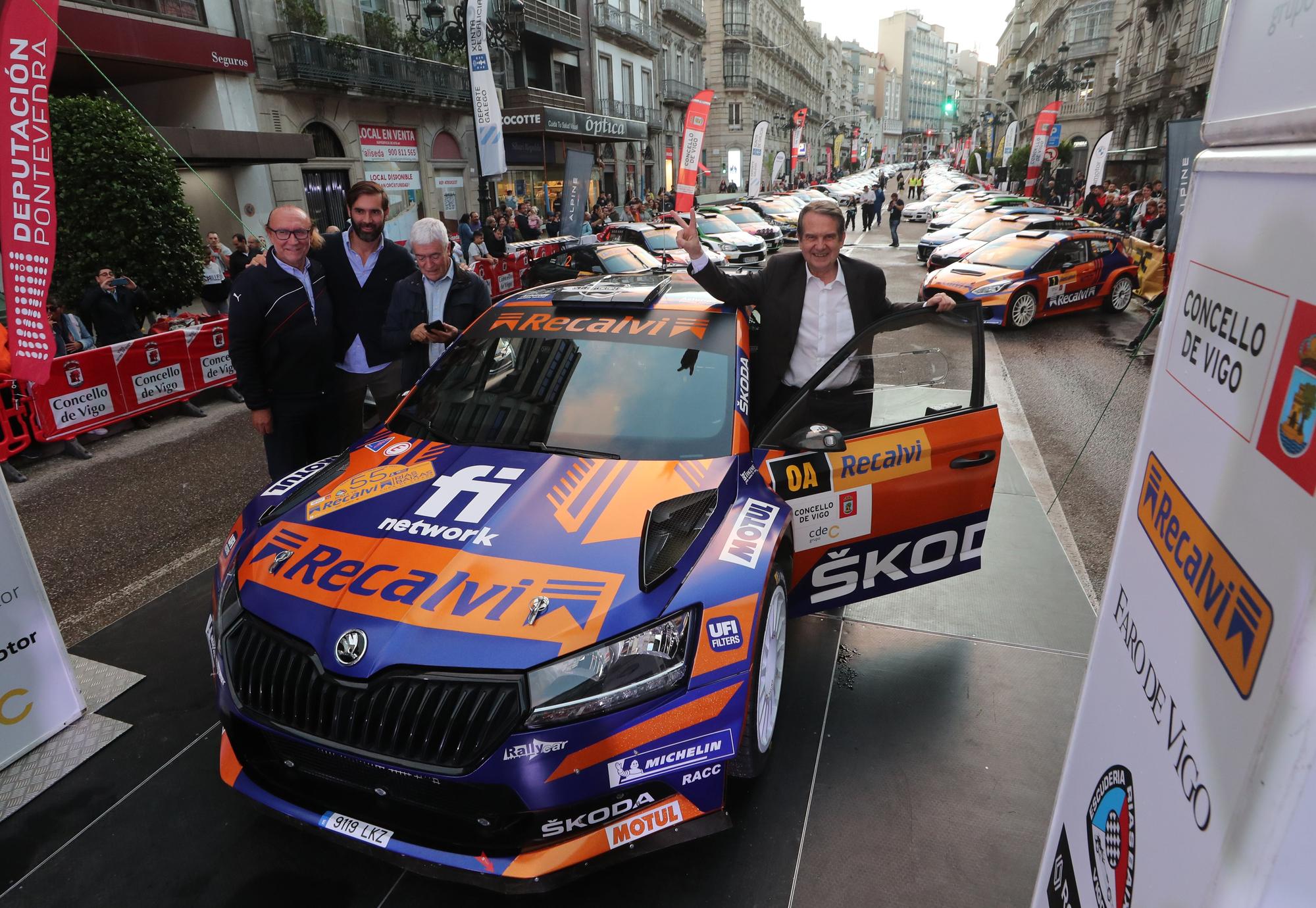 Los motores del Rallye Rías Baixas rugen en el centro de Vigo