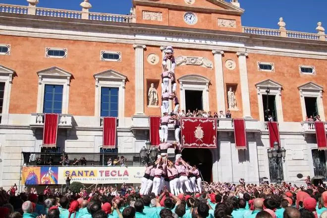 Los síndicos catalanes apremian a seis grandes ciudades a crear un Defensor Ciudadano mientras se tramita la futura ley