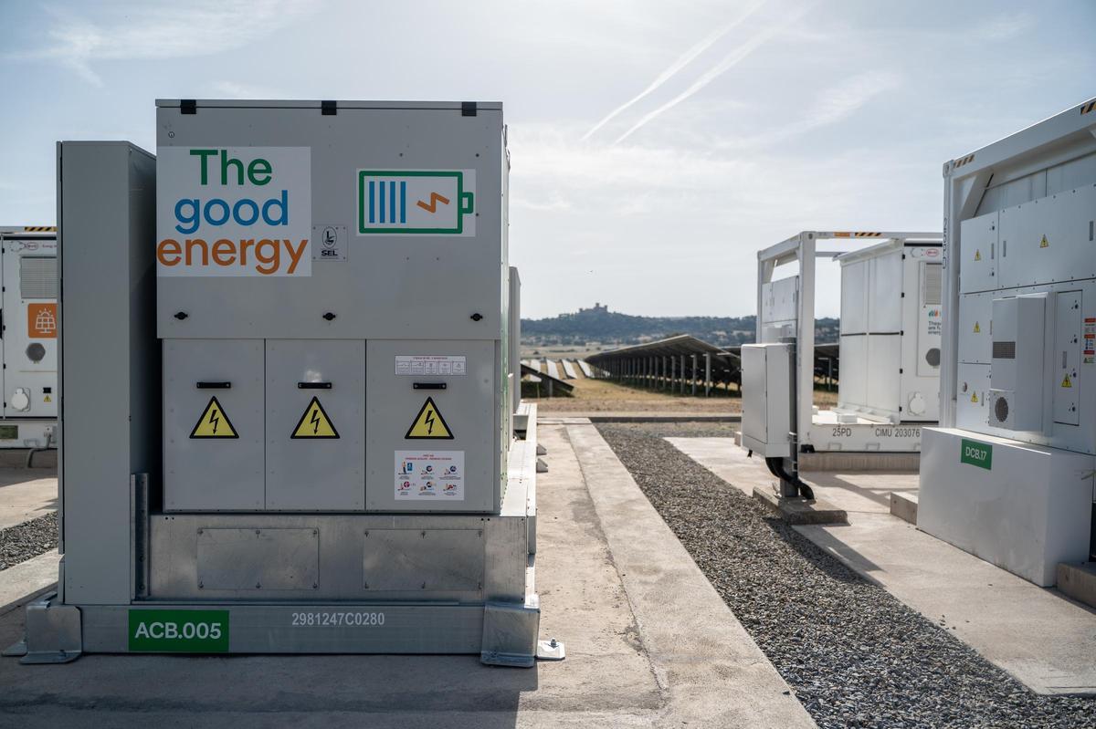 Fotogalería | Las imágenes del acto de inauguración de la mayor batería de almacenamiento de energía de España