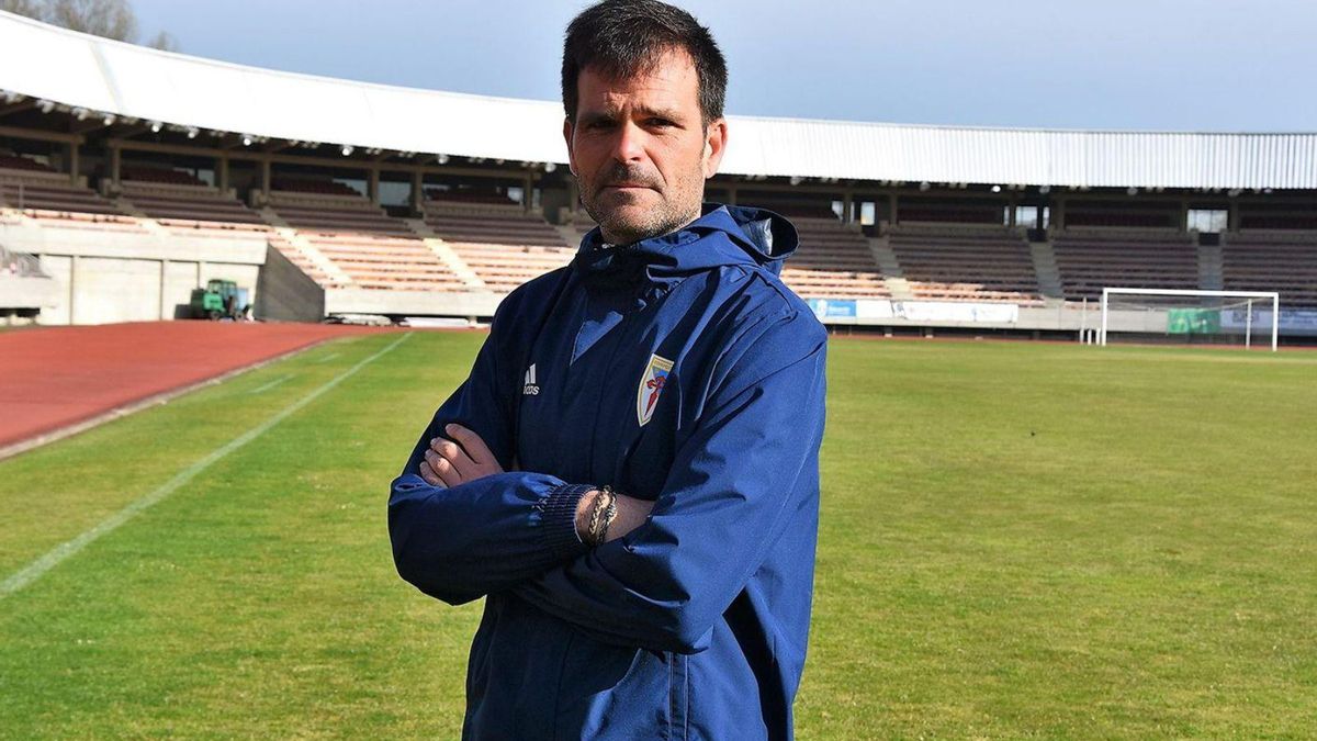 Juan Carlos Andrés, en su etapa al frente del Compostela