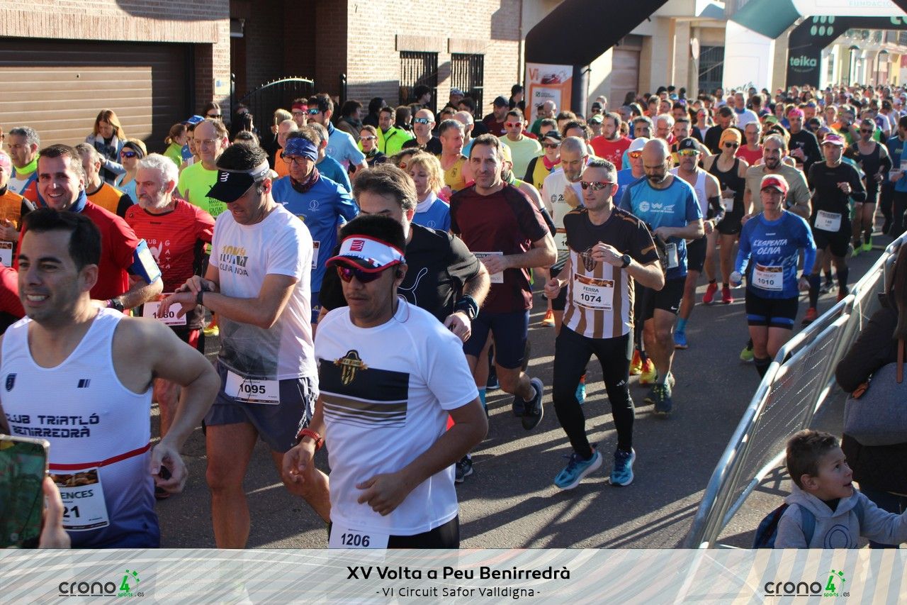 Búscate en la XV Volta a Peu a Benirredrà