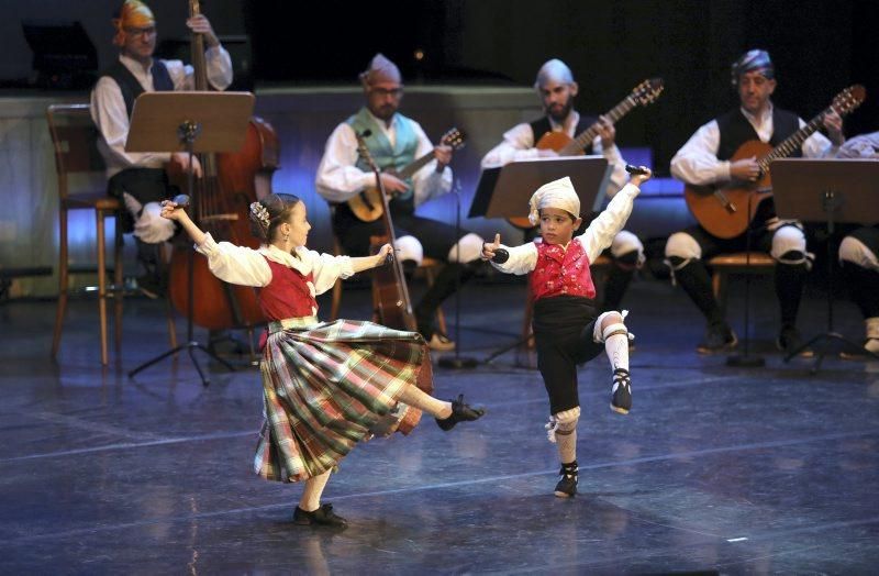 Certamen infantil de jota aragonesa en el Auditorio de Zaragoza