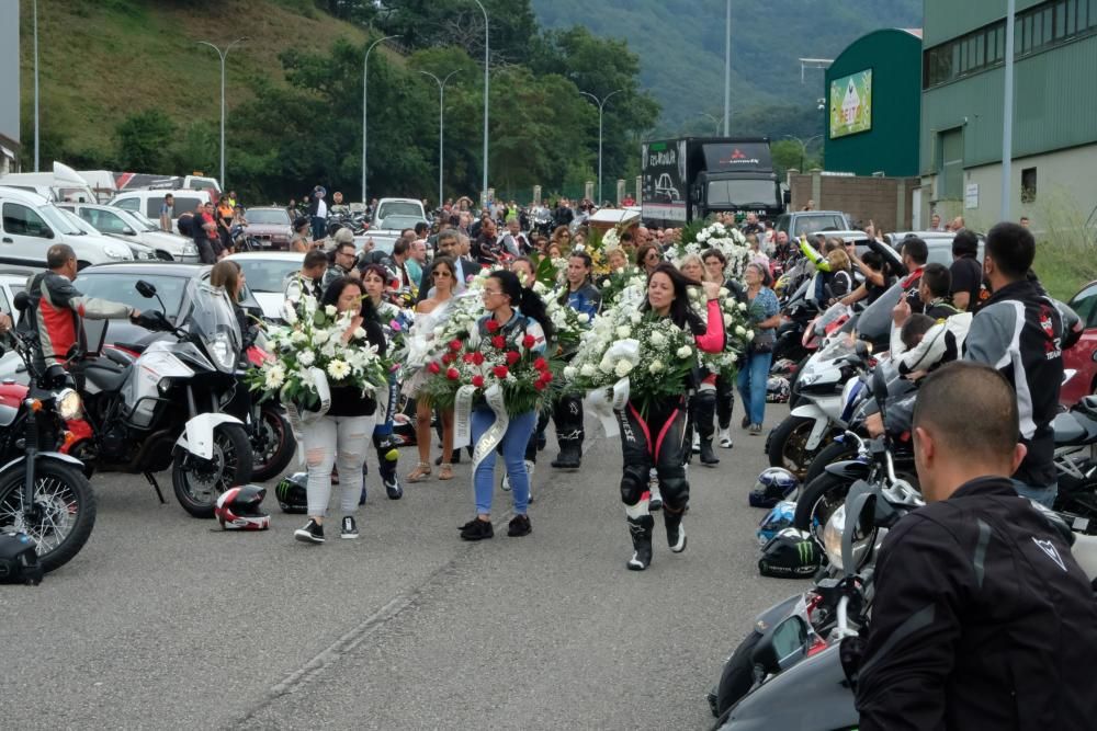 Funeral motero por Igor Navarrete