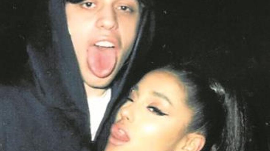 Ariana Grande y Pete Davidson, comprometidos