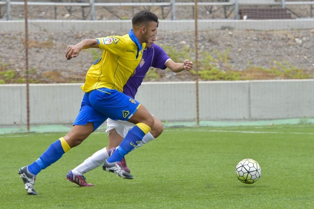 Partido de juvenil división de honor entre UD ...