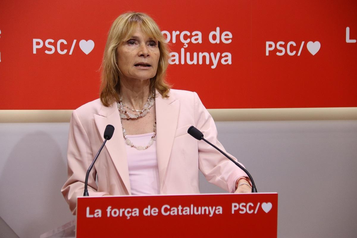 La portavoz del PSC, Lluïsa Moret, en rueda de prensa