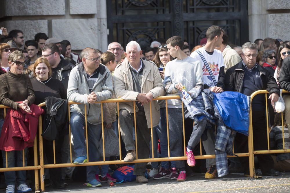 Búscate en la mascletà del 15 de marzo