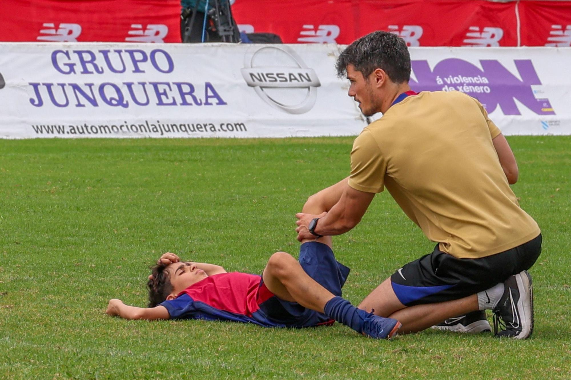 El Porto se lleva el primer título de Arousa Fútbol 7 a Portugal