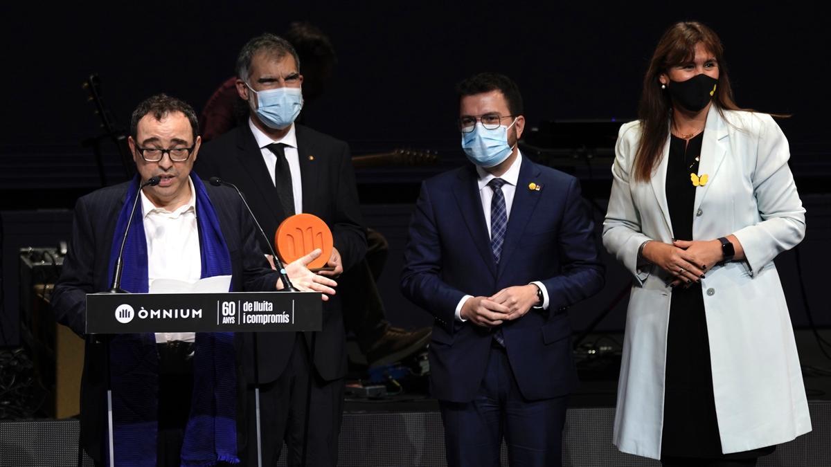 Sergi Belbel recibe el premio Sant Jordi en la Nit de Santa Llúcia