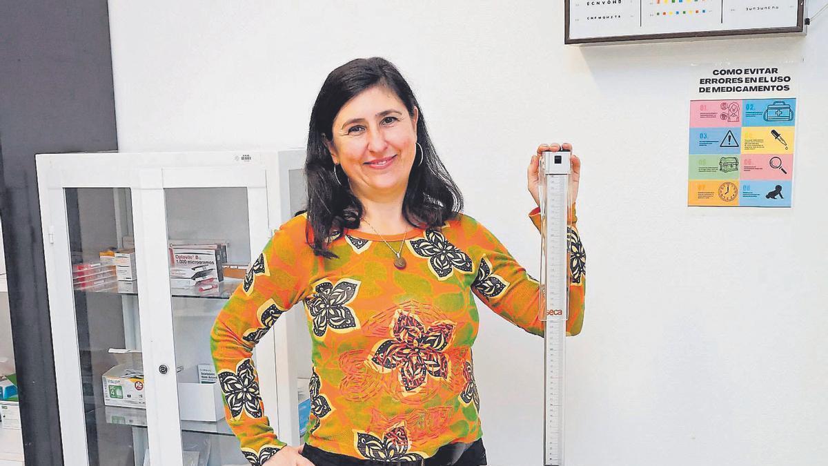 La doctora Isabel Barreiro, en el centro de salud de Sárdoma, Vigo.