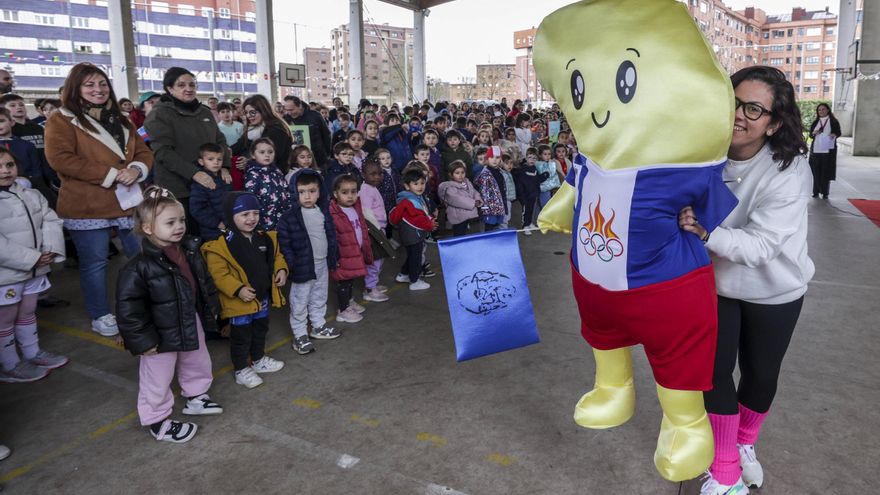 El colegio de La Corredoria que abrirá durante las vacaciones navideñas