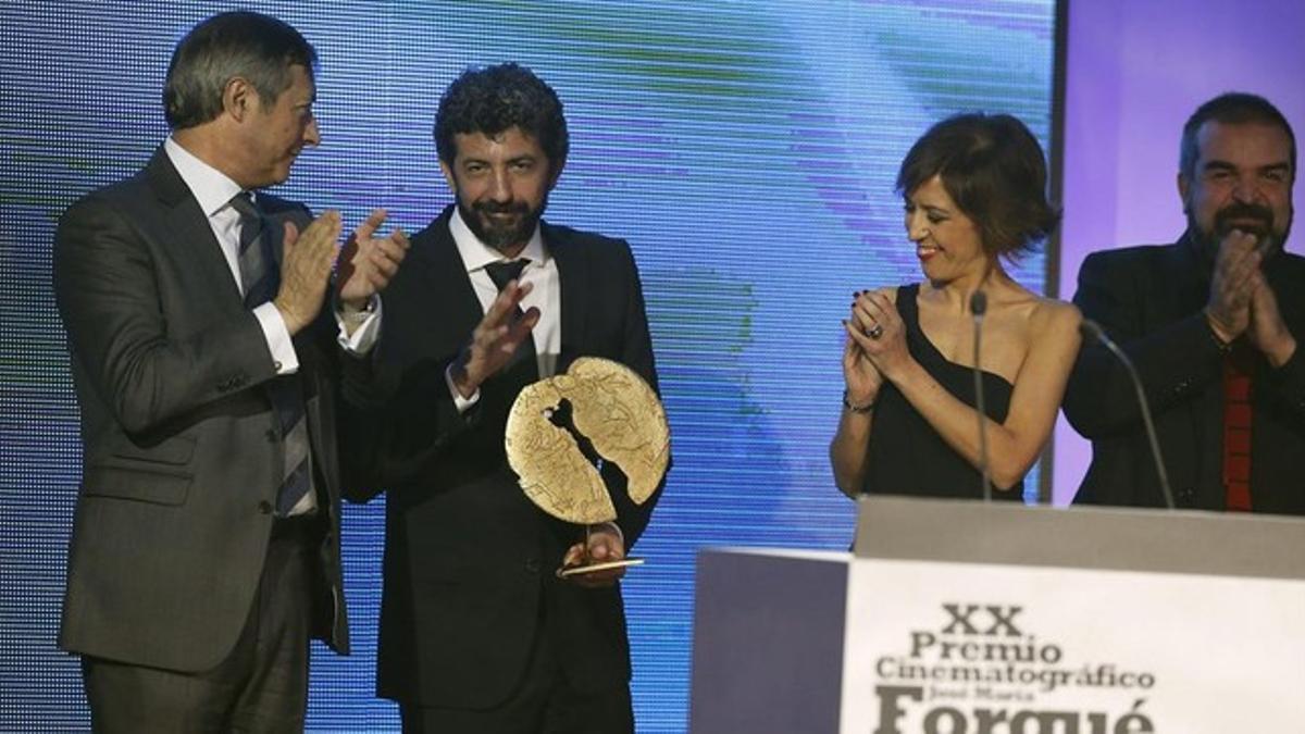 Alberto Rodríguez recoge el Forqué de cine 2015 por 'La isla mínima'