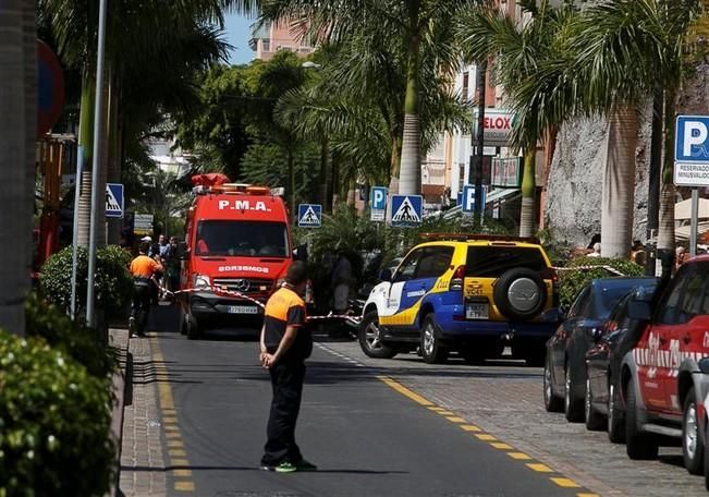 Derrumbe de un edificio de viviendas en Los Cristianos