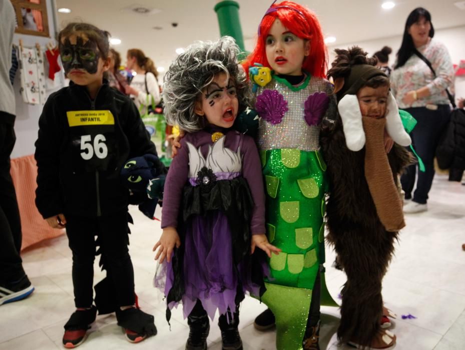 Carnaval infantil en el Calatrava de Oviedo