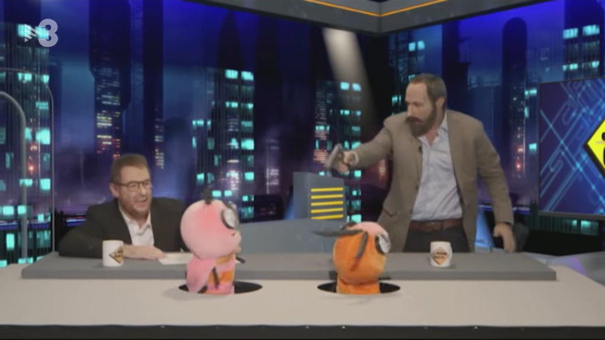 Santiago Abascal y Pablo Motos, en su versión 'polaca'