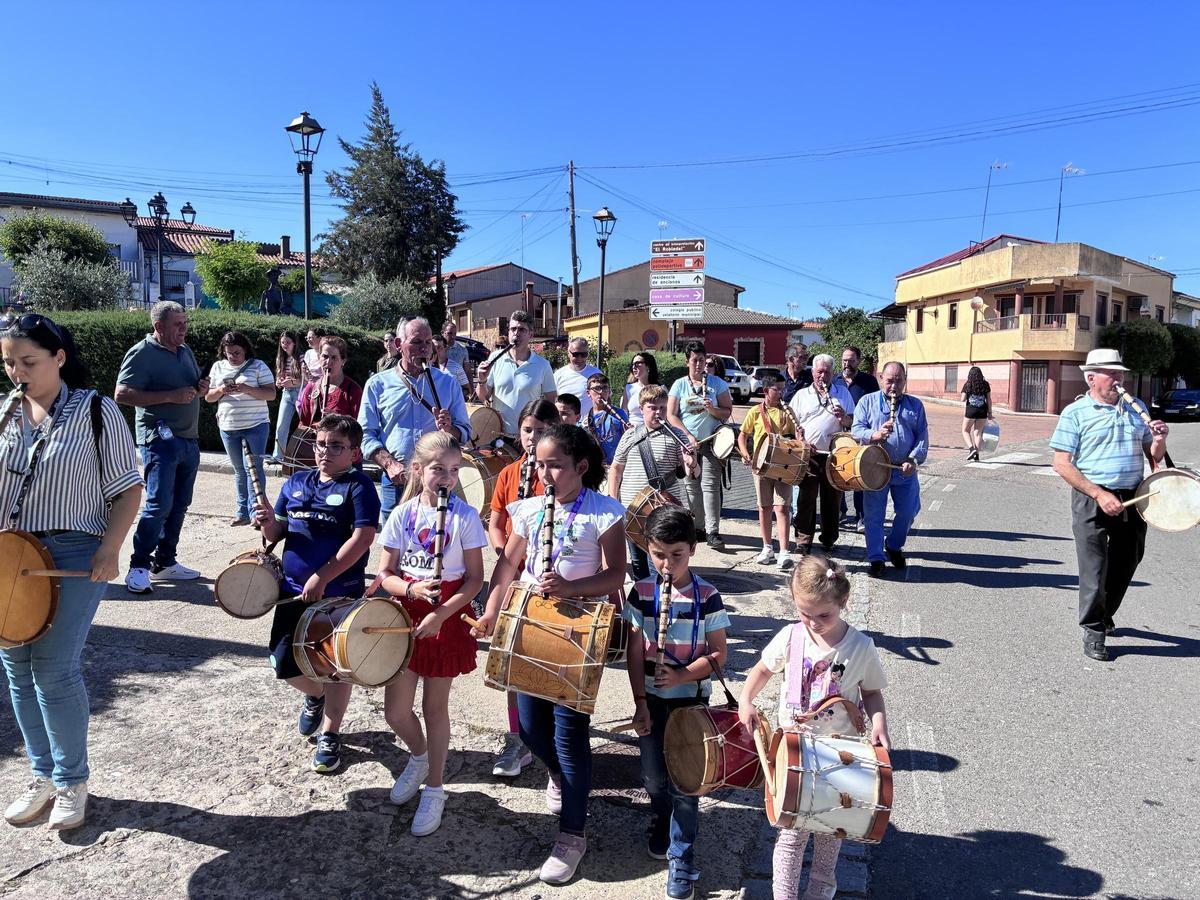 Galería | El folclore extremeño sigue vivo en pueblos de Cáceres